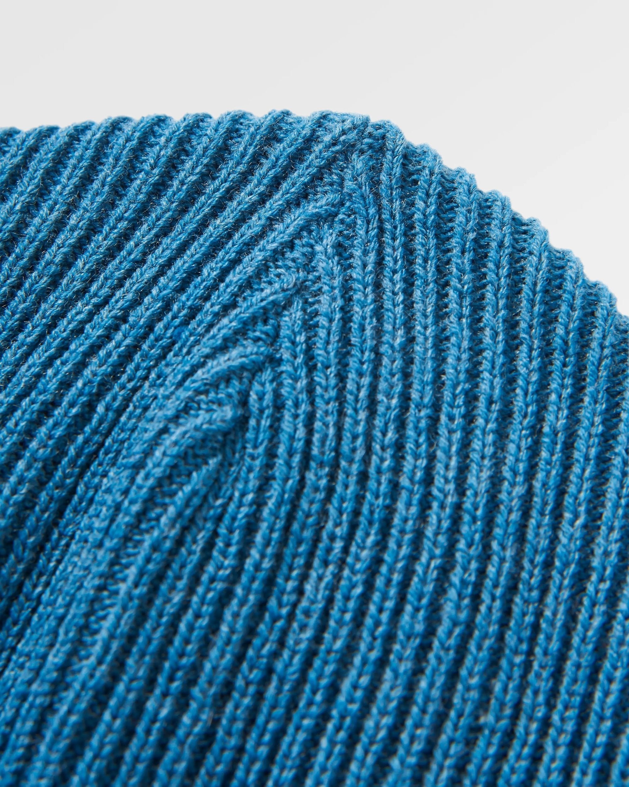 Outlook Recycled Beanie - Baked Clay/Blue Steel